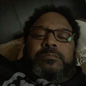 Meet your Posher, Derrick